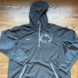 Nike Men's Gray Hooded Windbreaker